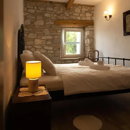 וילה Klara בוזט