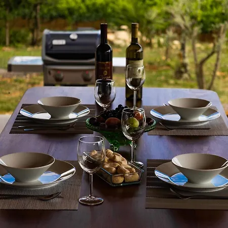 וילה Klara בוזט